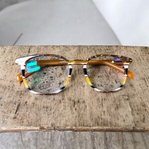 Eye bobs Blue Light Glasses Boardroom